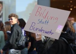 Schuelerprotest In Jena Hunderte Sagen Nein Zur Wehrpflicht 20